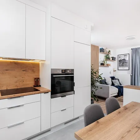아파트 1-bedroom Comfort - Free Parking - By Upstairs *